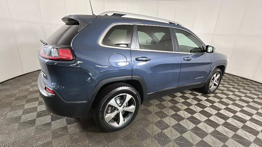 2020 Jeep Cherokee Limited - Image 3