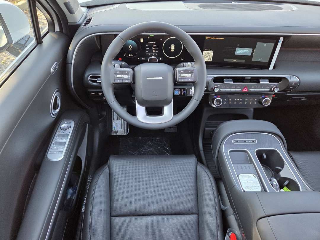 2027 Hyundai Palisade Limited - Image 3
