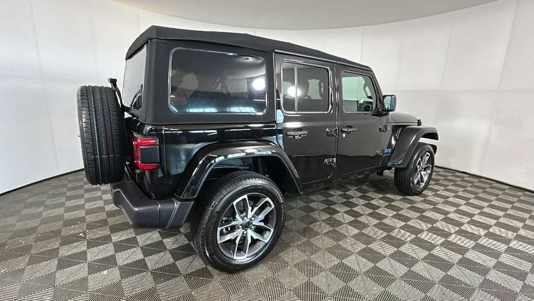 2024 Jeep Wrangler Sport S 4xe - Image 3