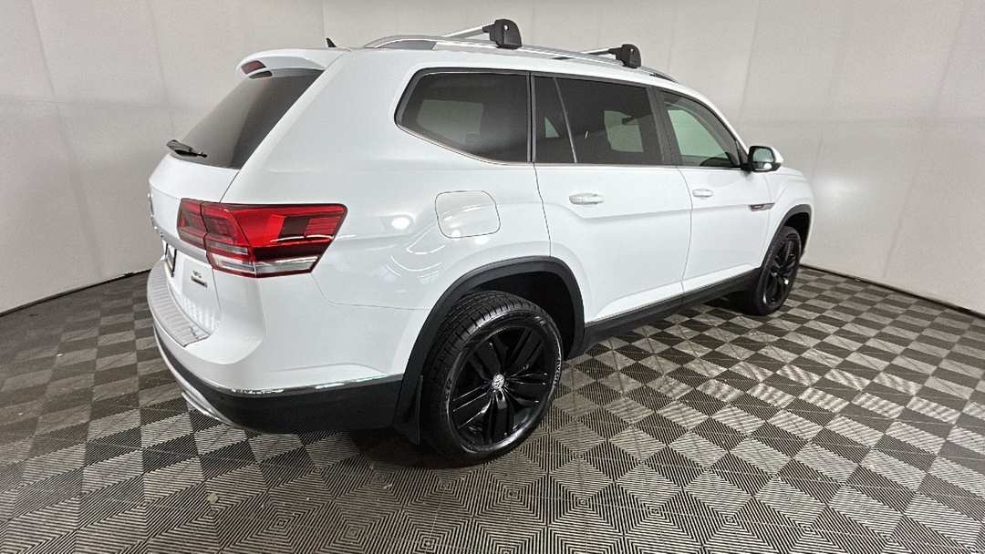 2019 Volkswagen Atlas SEL - Image 3
