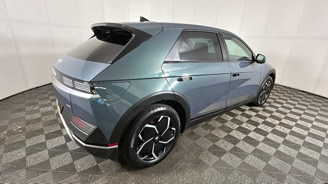 2024 Hyundai Ioniq 5 SEL - Image 3