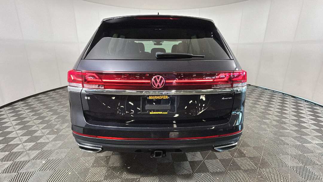 2025 Volkswagen Atlas 2.0T SE w/Technology - Image 3