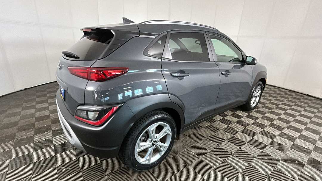 2023 Hyundai Kona SEL - Image 3