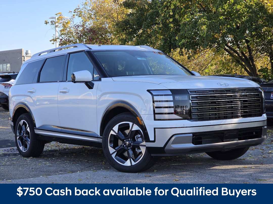 2027 Hyundai Palisade Limited - Image 2