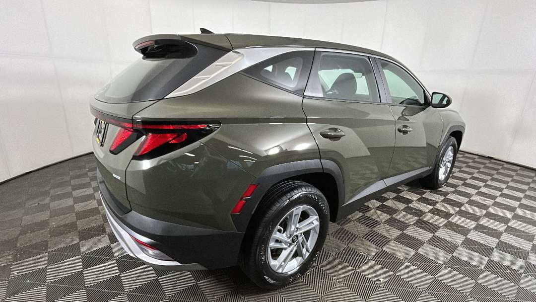 2026 Hyundai Tucson SE - Image 3