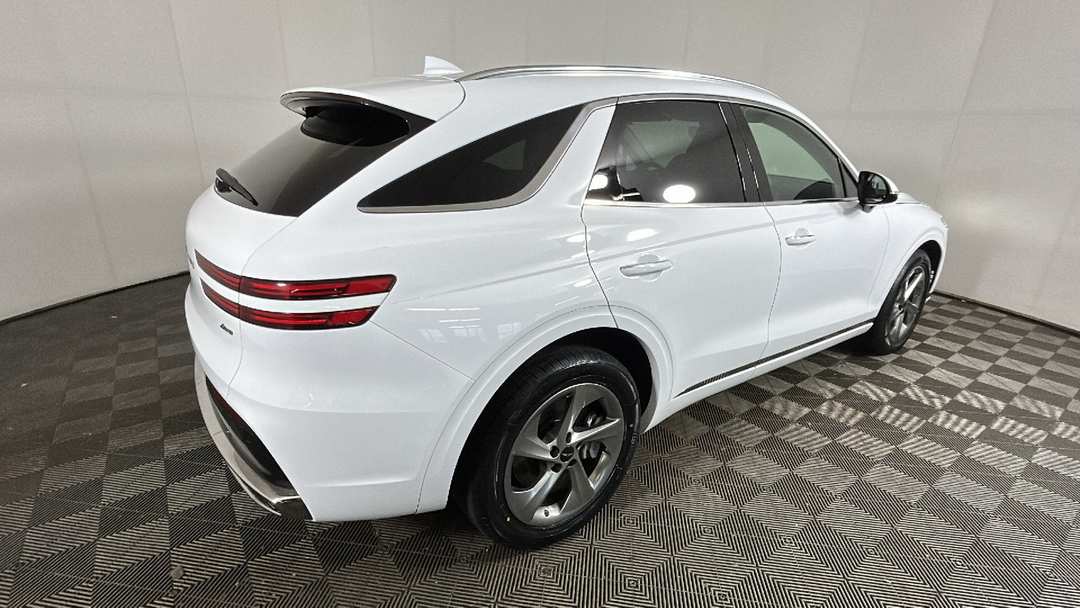 2026 Genesis Gv70 2.5T - Image 3