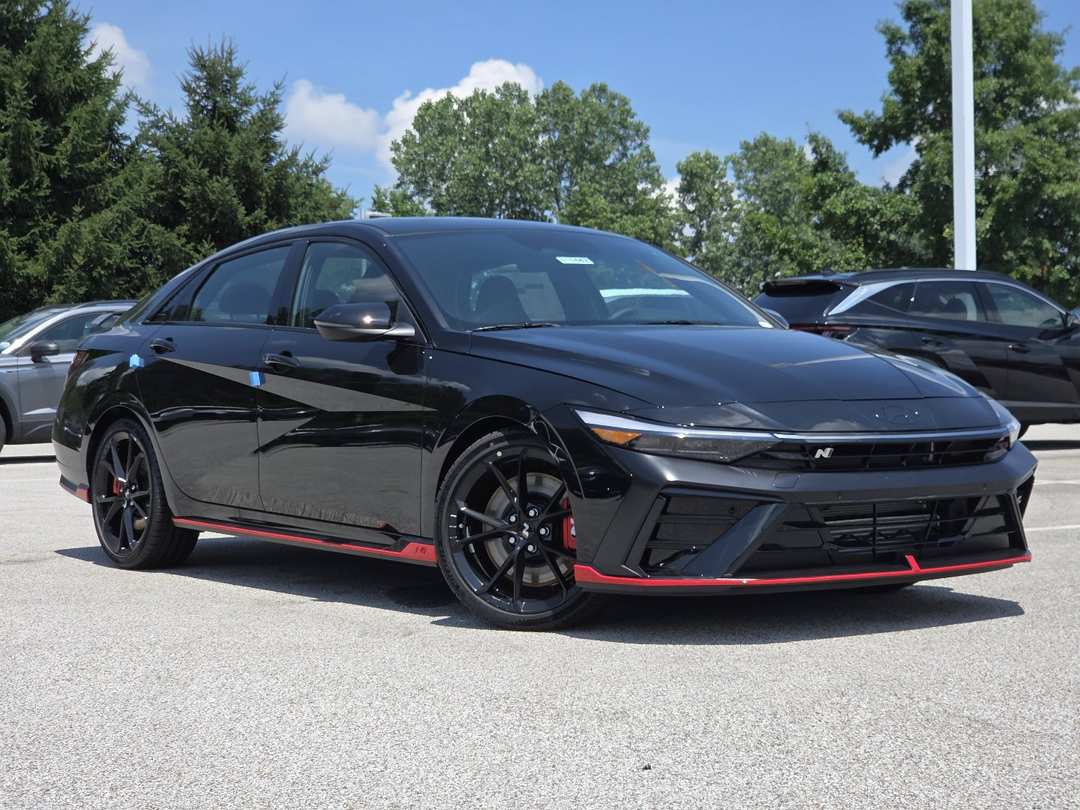 2026 Hyundai Elantra N Base - Image 2