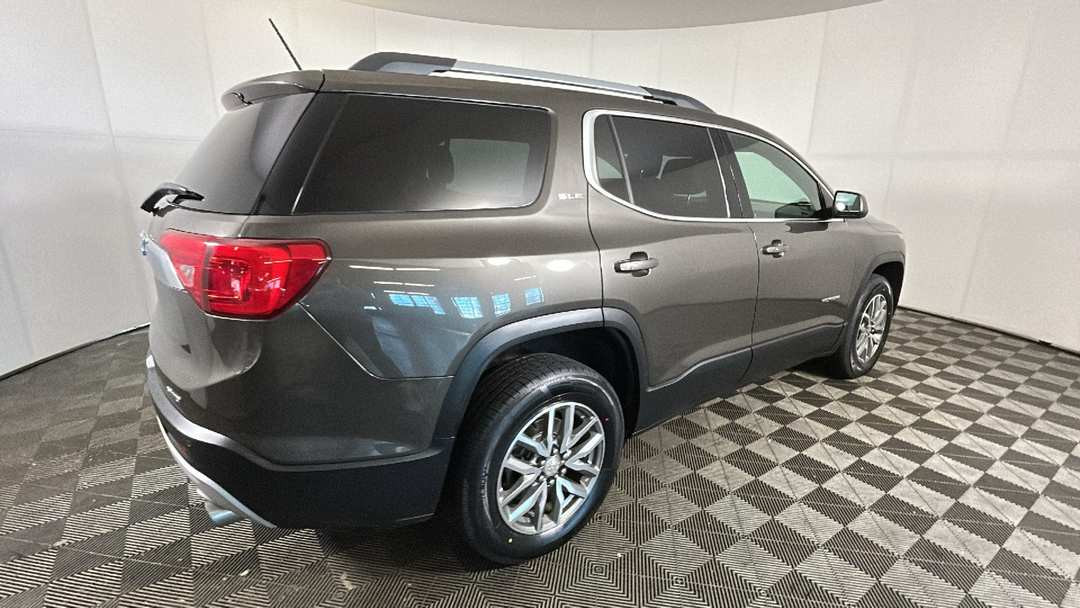 2019 GMC Acadia SLE2 - Image 3