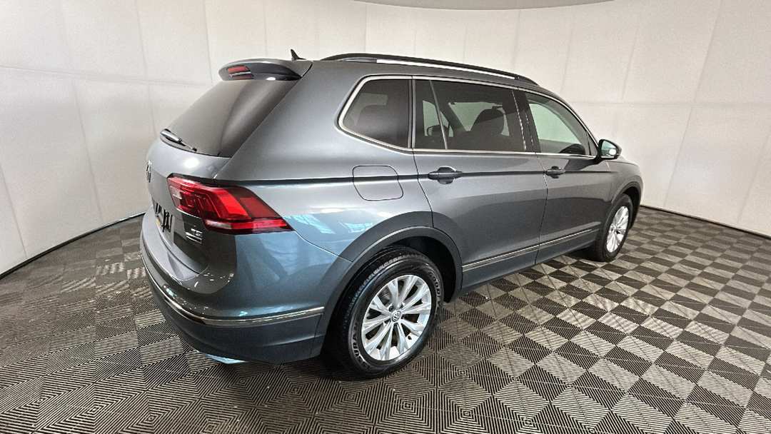 2018 Volkswagen Tiguan 2.0T SE - Image 3