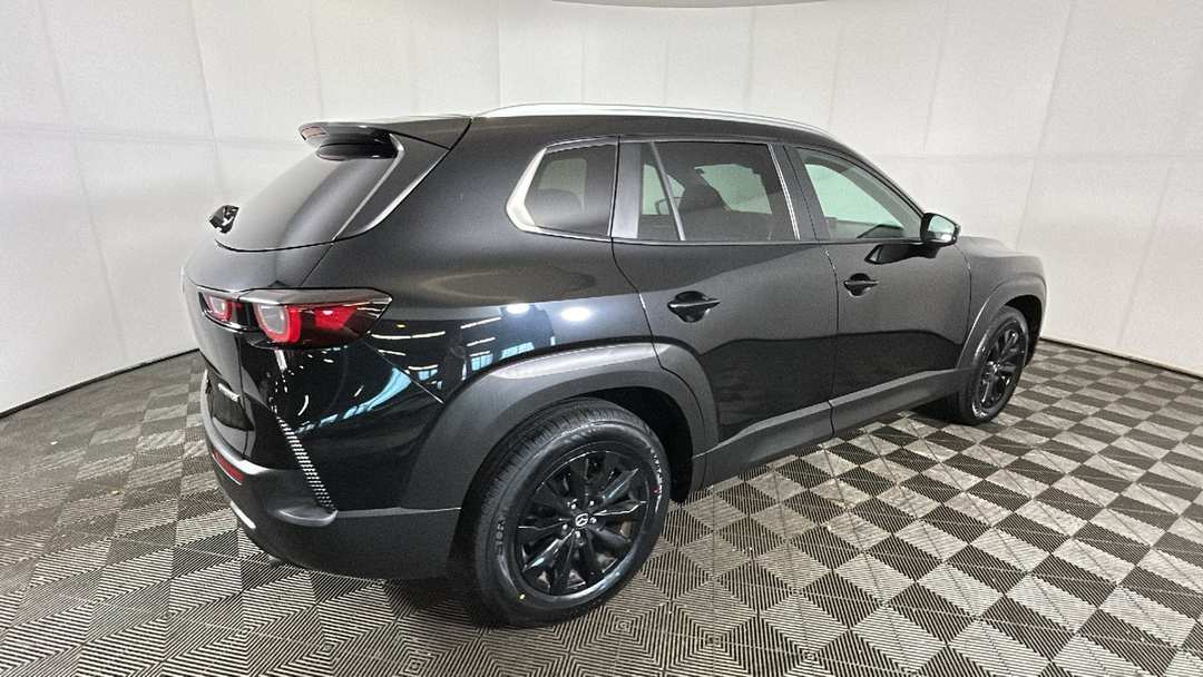 2025 MAZDA Cx-50 2.5 S Preferred Package - Image 3