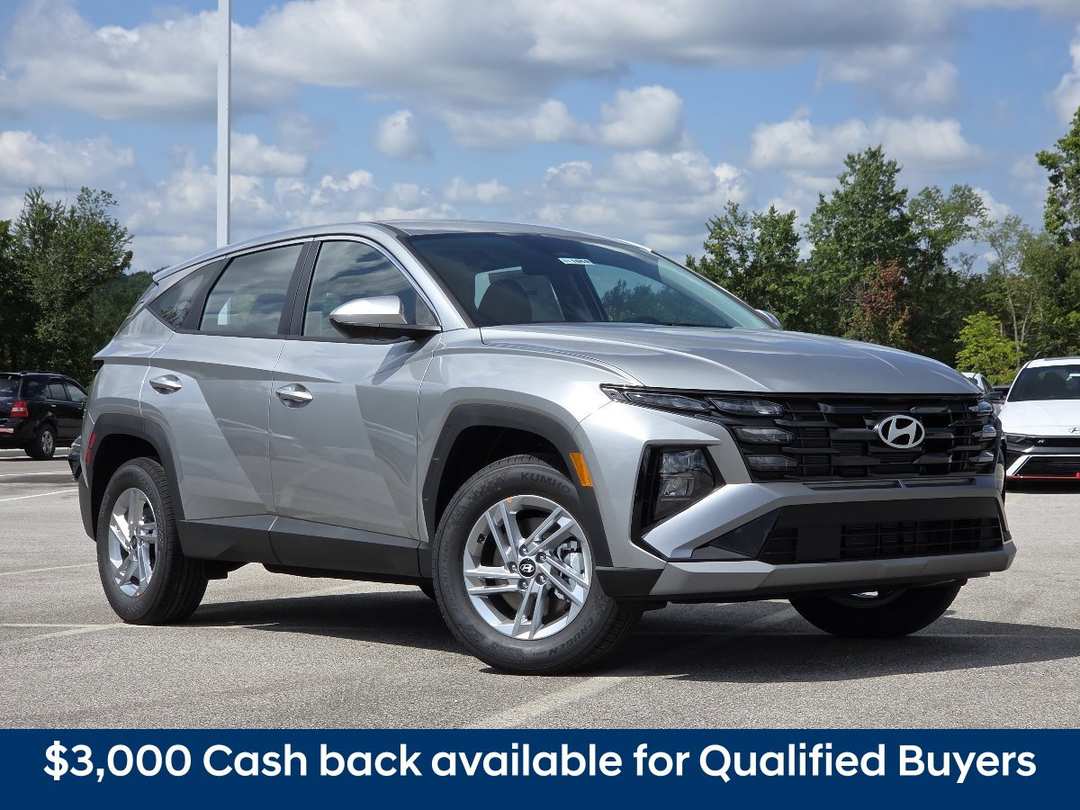 2026 Hyundai Tucson SE - Image 2