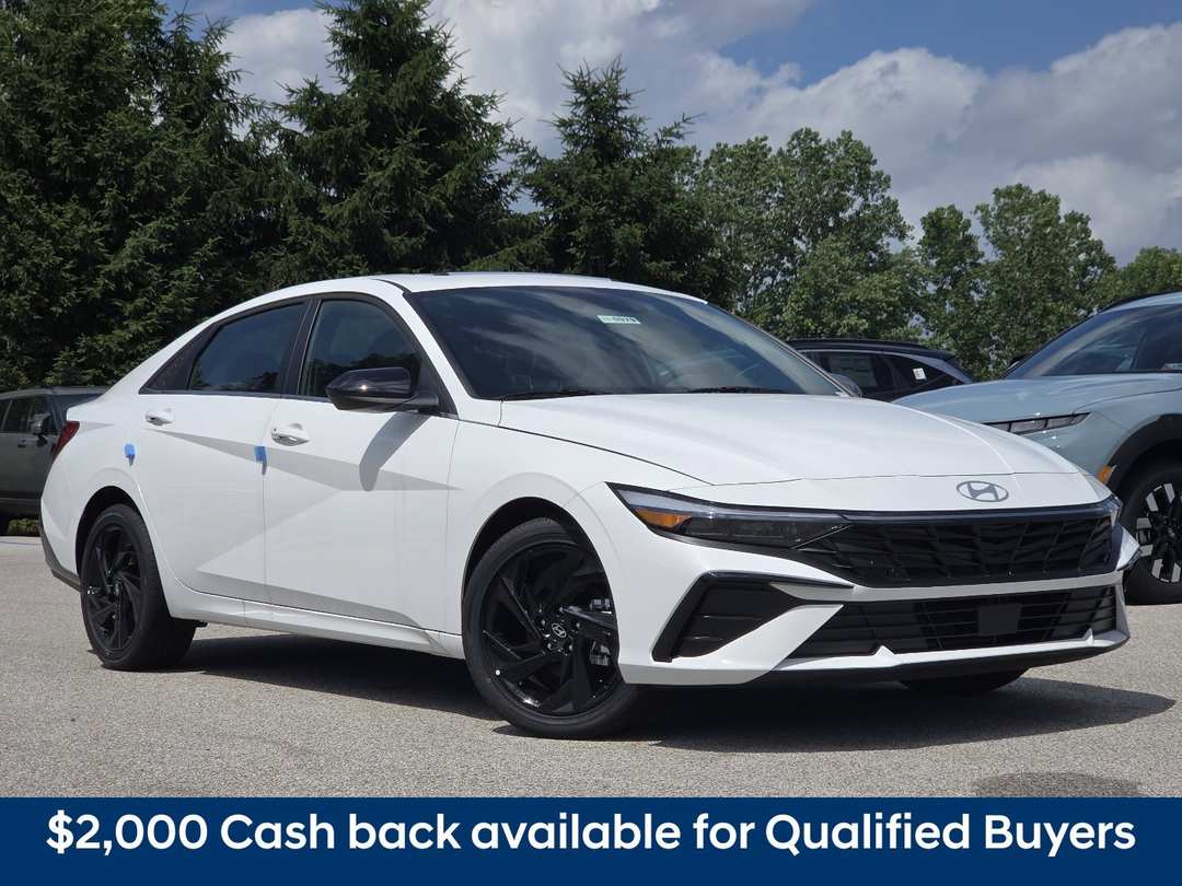 2026 Hyundai Elantra SEL Sport - Image 2