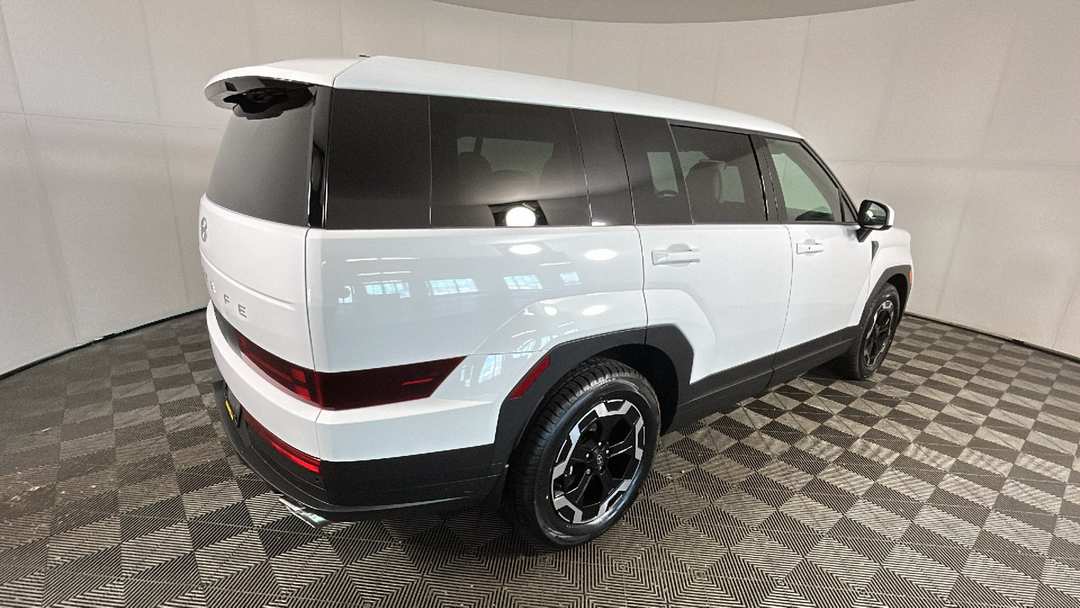 2025 Hyundai Santa Fe SE - Image 3