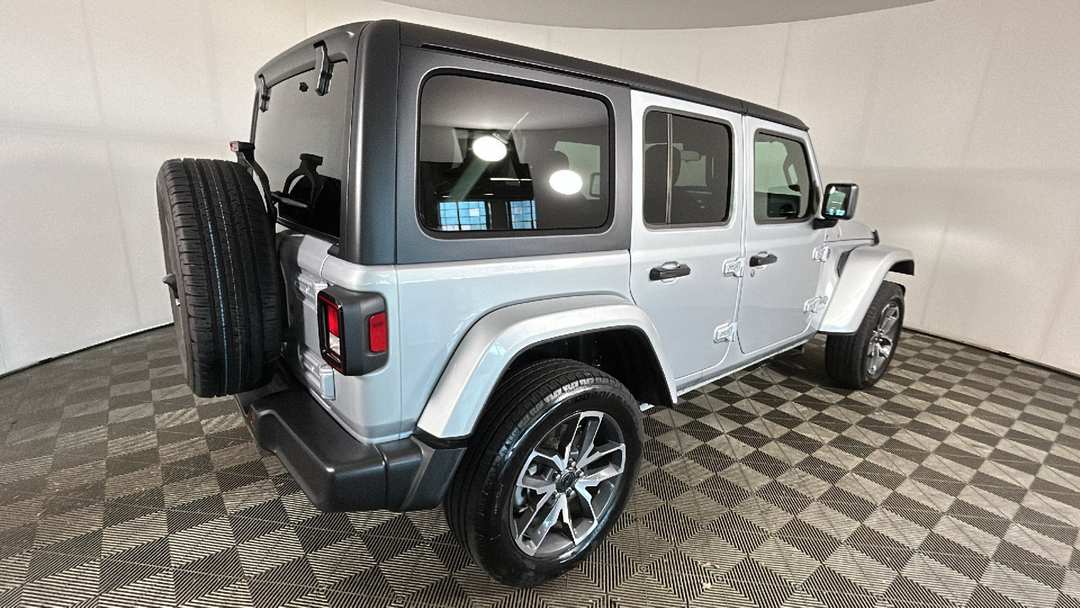 2024 Jeep Wrangler Sport S 4xe - Image 3